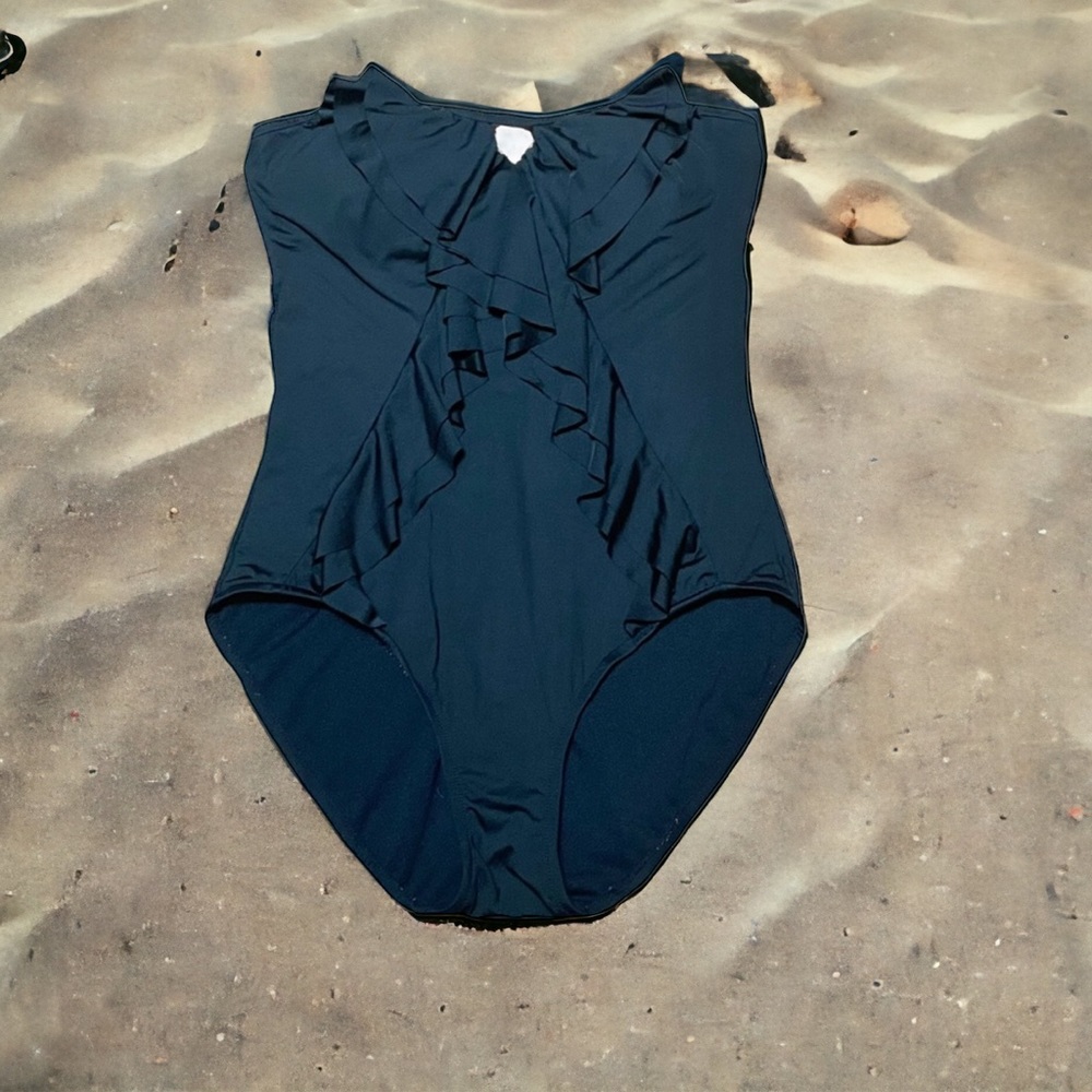 ELLE black ruffled front swimsuit